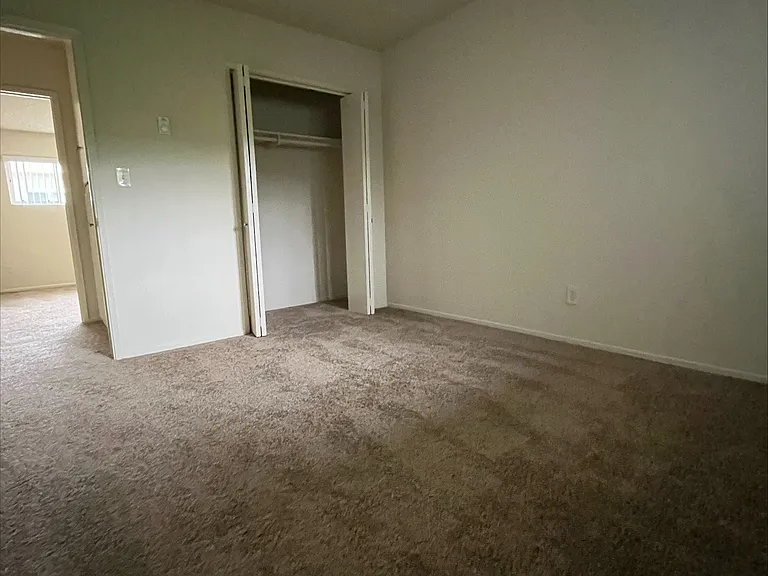 21025 Victor St. — Photo 7