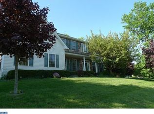 915 Grand View Dr, Exton, PA 19341