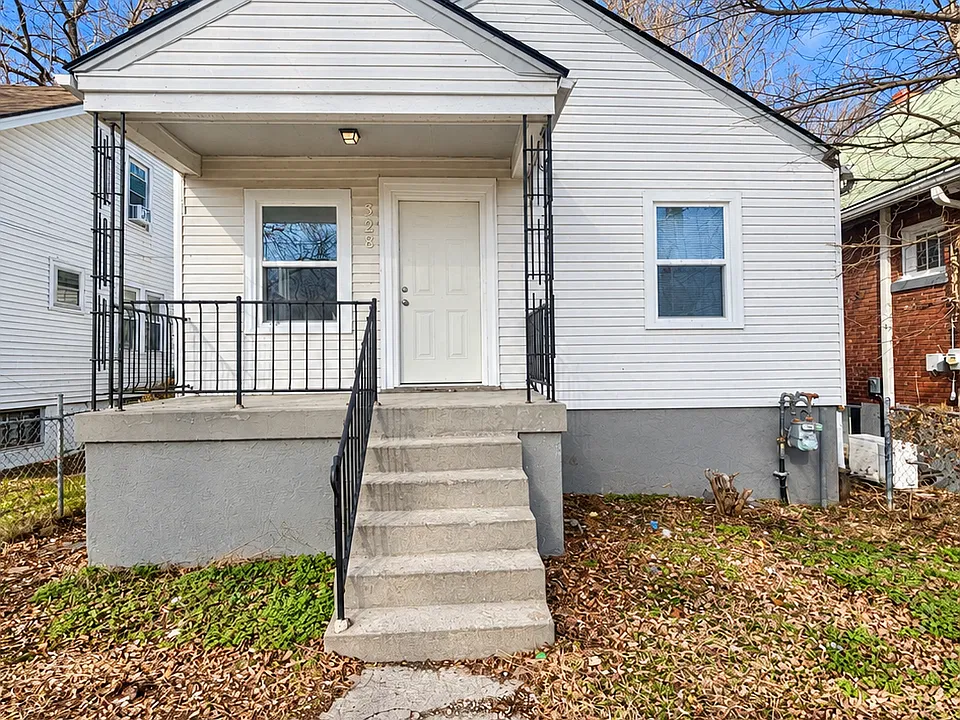 328 Cecil Ave