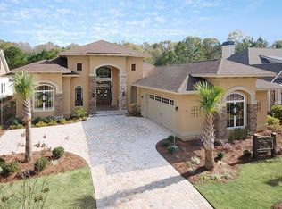 75 Hampton Lake Dr, Bluffton, SC 29910