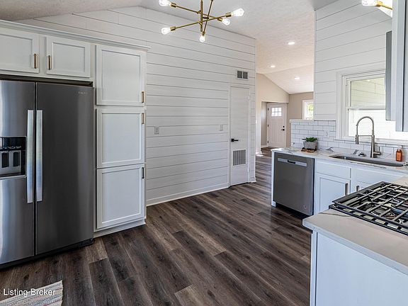4th image of 7305 Nathan Hale Way