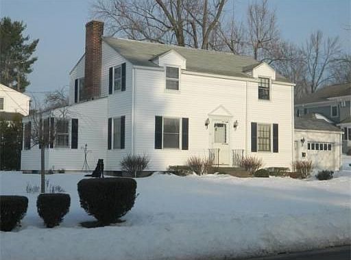 1st image of 31 Brattle St