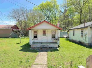 1224 E Reeder St, Florence, AL 35630