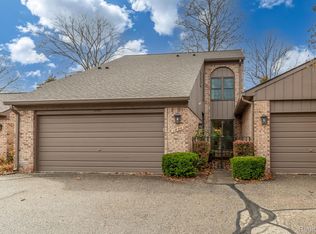 1854 Jenny Ln, Rochester, MI 48309