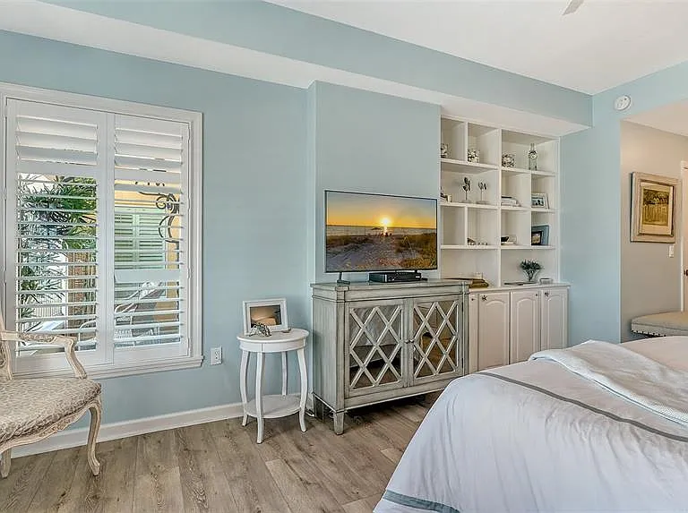 750 N Tamiami Trl #304 — Photo 23