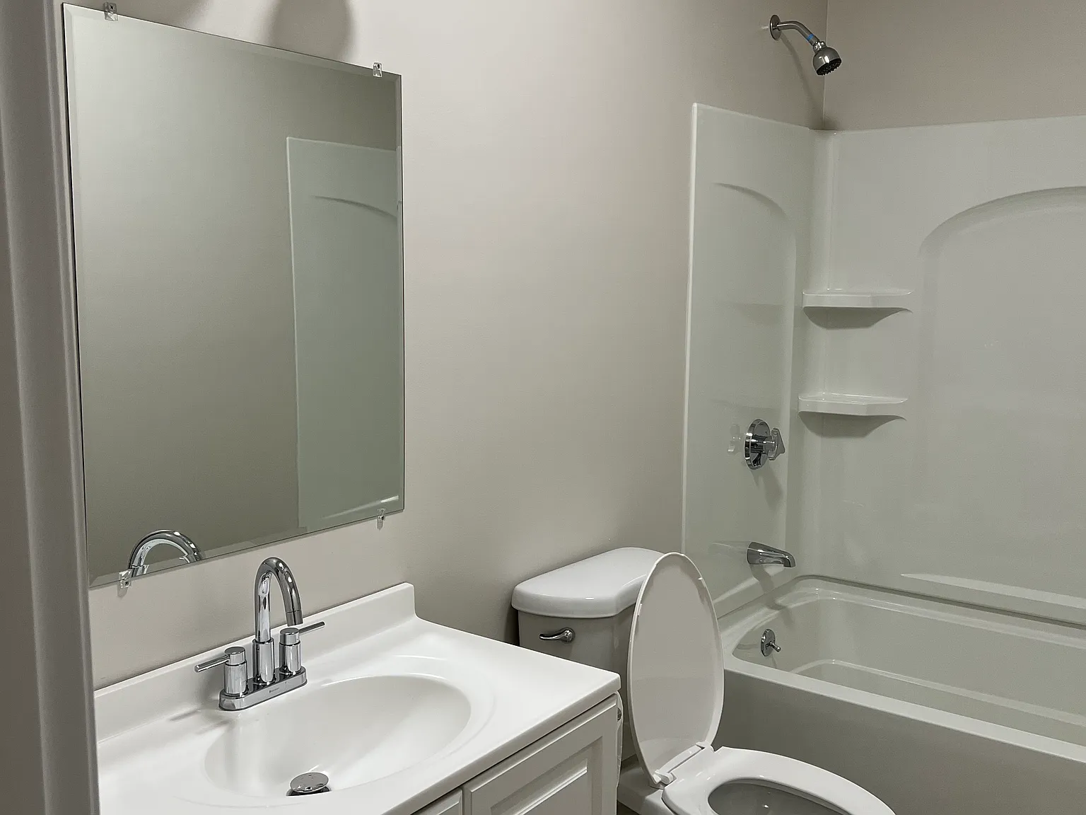 15 Moseley Ave — Photo 3