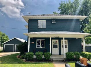 122 W Merchant St, Byron, IL 61010