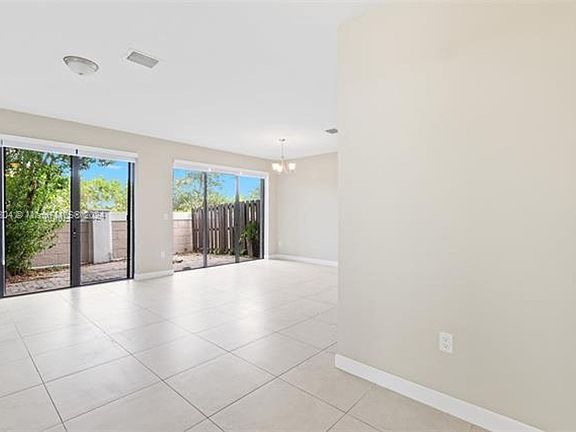 3rd image of 10429 NW 61st Ln #10429