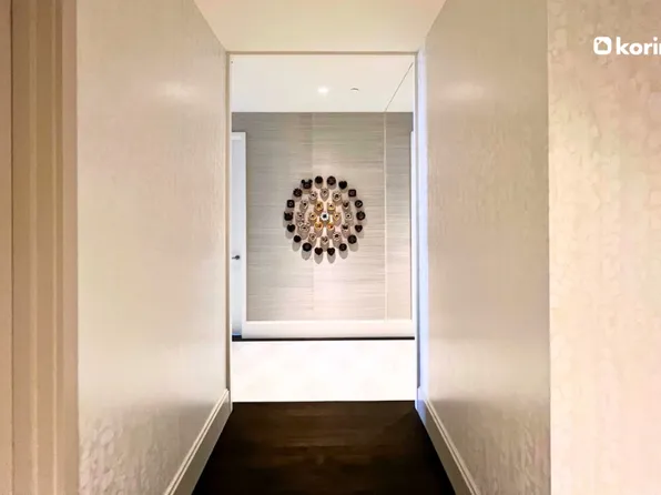 217 West 57th Street image 7 of 24