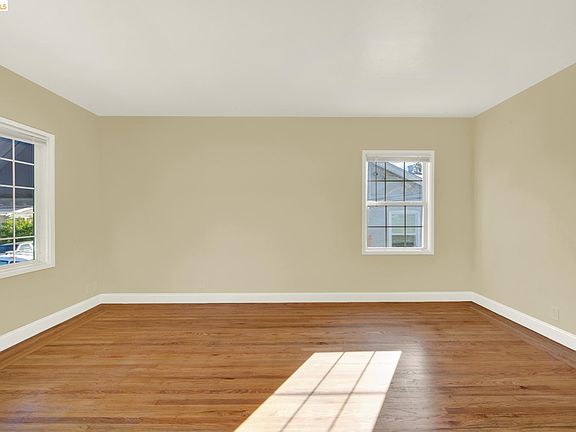 3rd image of 1510 67th Ave