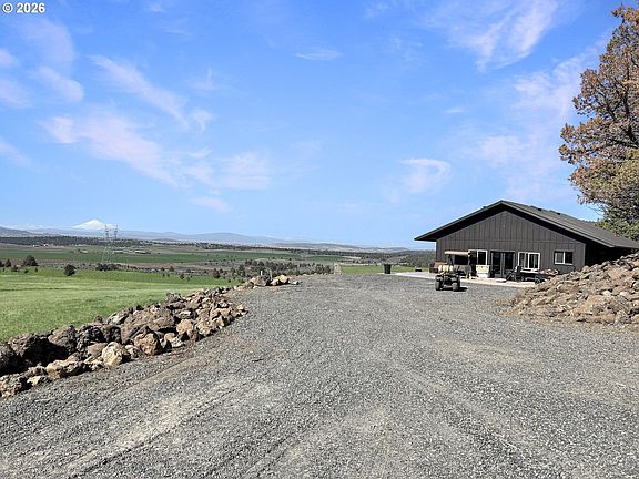 2nd image of 17232 Dodds Hollow Rd