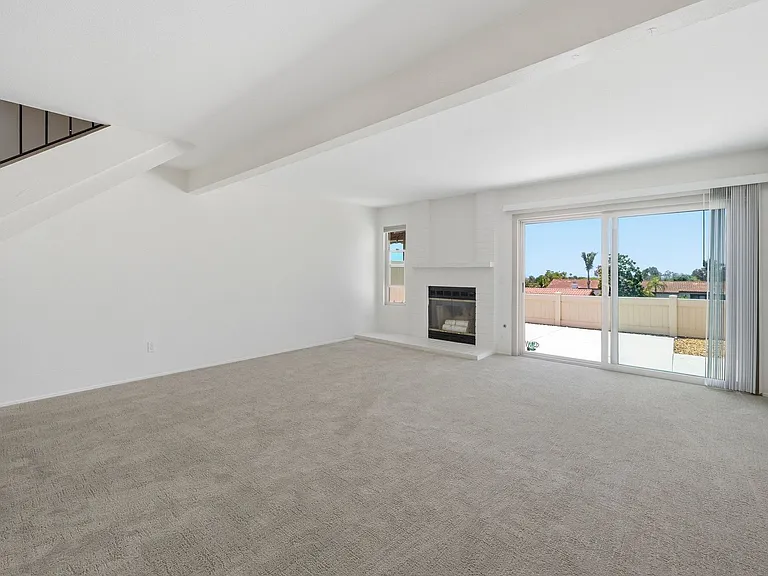 6805 Briarwood Dr — Photo 4