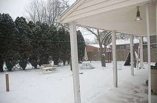 2nd image of 1146 Juneau Rd