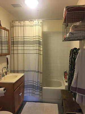 Rented by R New York | media 53