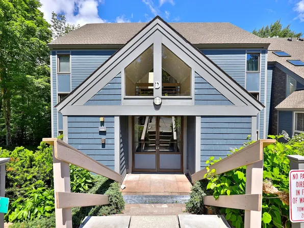 695 East Mountain Road #D-4, Killington, VT 05751