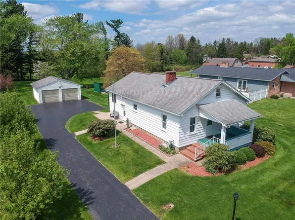 3015 Spring Garden Ave, New Castle, PA 16105