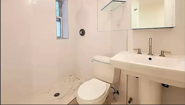 Rented by Brighton Management | media 10