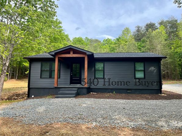 272 Sawmill Rd