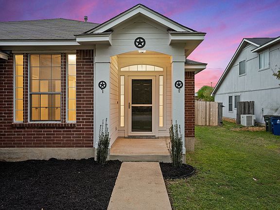 2nd image of 1105 Rockrose Ct