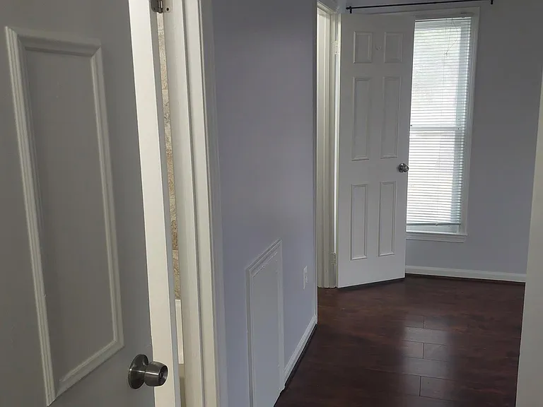 Shadyside Ln — Photo 29