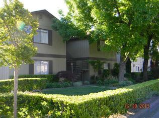 28 Lark Center Dr #28, Santa Rosa, CA 95403