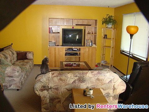 3rd image of 434 Arion St E