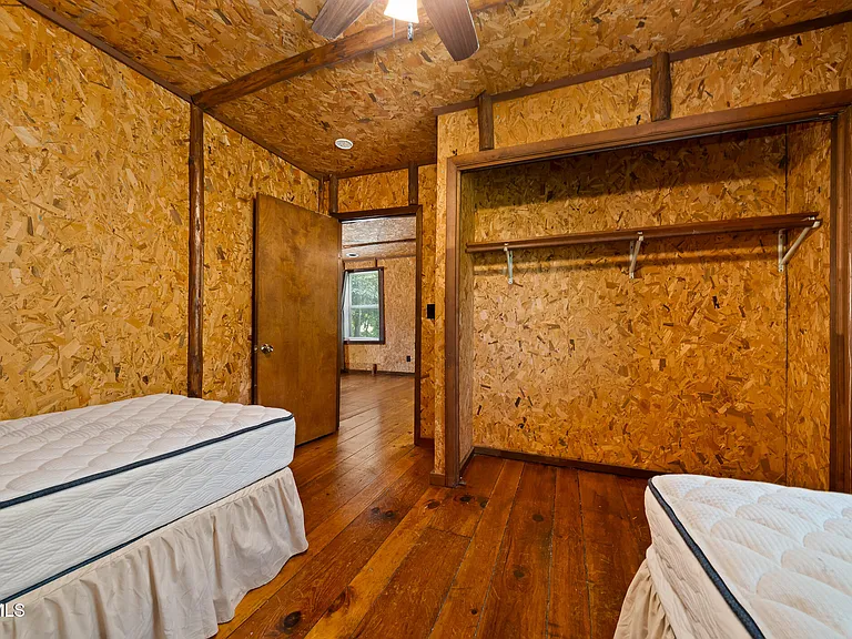 7090 Old Asheville Hwy — Photo 30