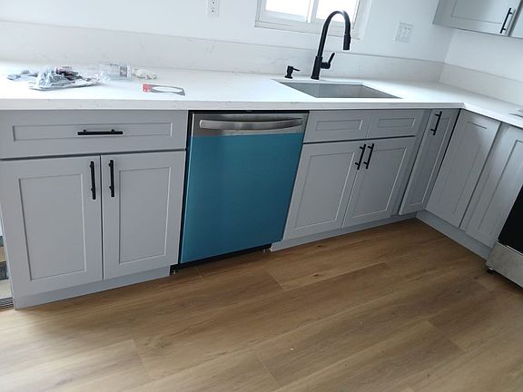 4th image of 711 Walnut St APT 3