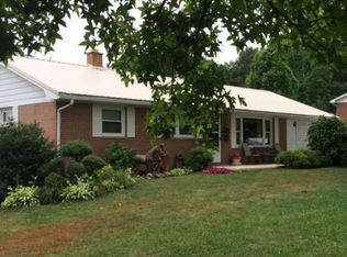 45141 Baum Addition Rd, Pomeroy, OH 45769