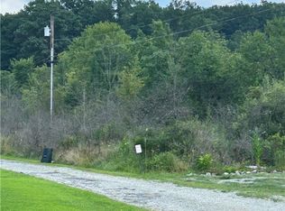 178 Sandpiper Dr, New Alexandria, PA 15670