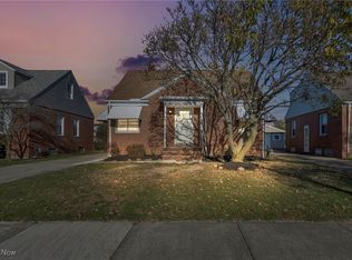 383 E 327th St, Willowick, OH 44095