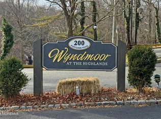 200 Portland Rd #D24, Highlands, NJ 07732
