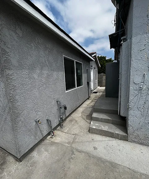 exterior of back unit