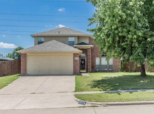 2759 Garden Grove Rd, Grand Prairie, TX 75052