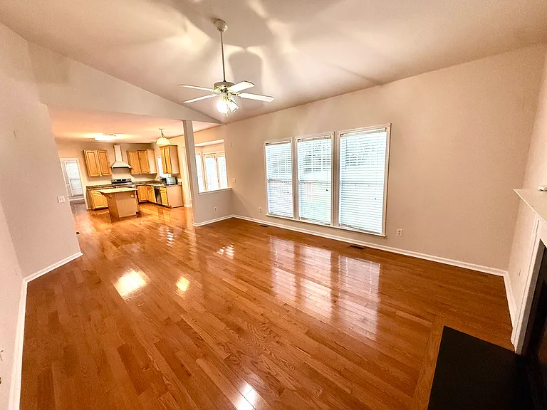 5233 Pinehall Wynd — Photo 14