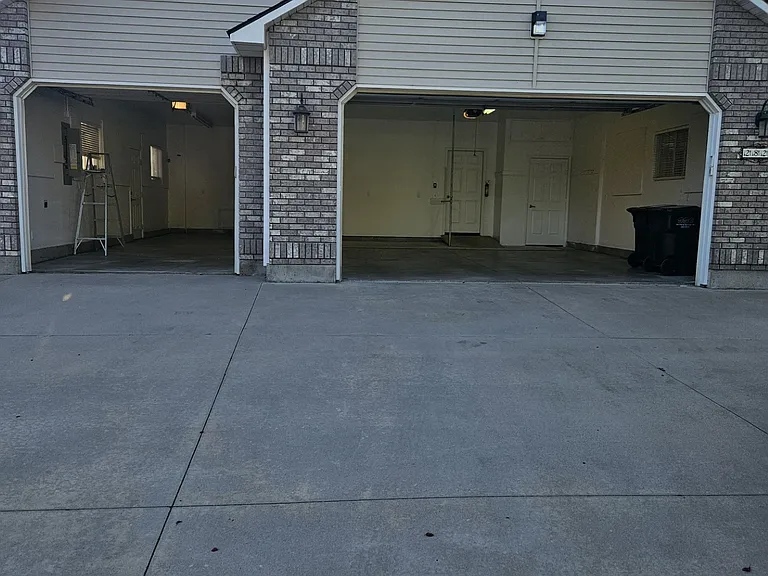 Oversize 3 car garage