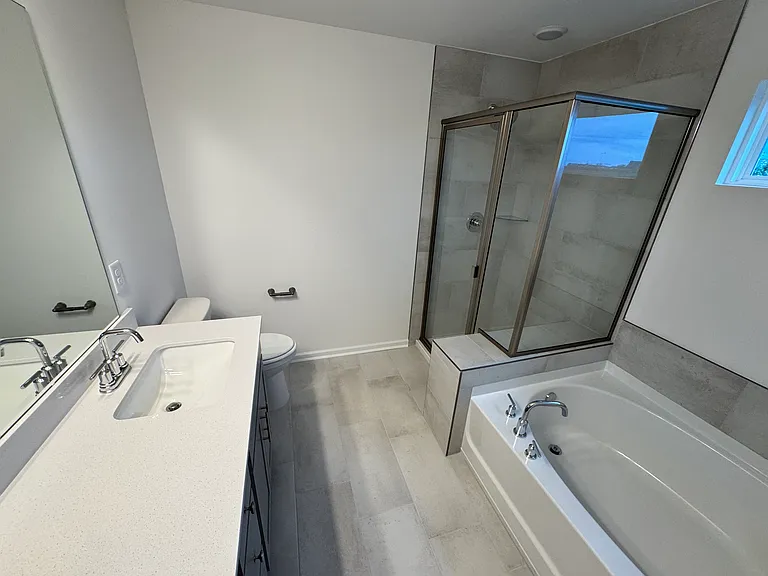 484 Jet Stream Dr — Photo 26