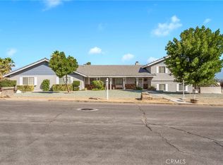 18699 Kamana Rd, Apple Valley, CA 92307
