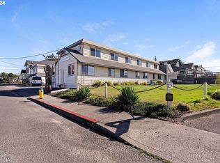 1022 N Prom #203, Seaside, OR 97138