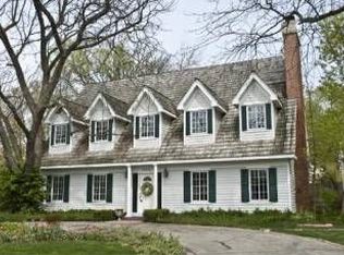 1224 Greenwood Ave, Deerfield, IL 60015