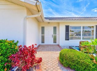 4908 Commonwealth Rd, Palmetto, FL 34221