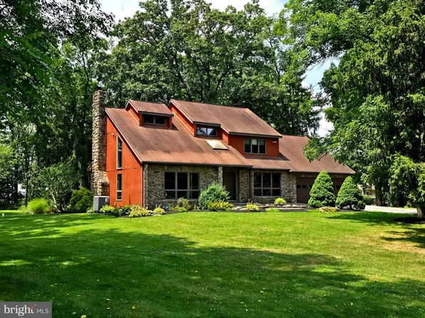 720 Topton Rd, Kutztown, PA 19530