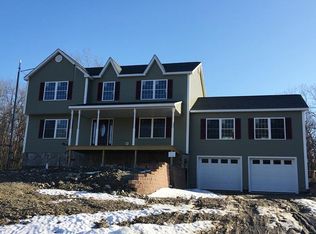 76 Eagle Dr, Dudley, MA 01571