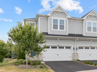 134 N Easton Ct, Lincolnshire, IL 60069