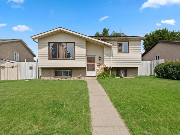 4912 11a Ave NW, Edmonton, AB T6L 4A4