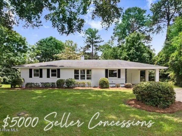 527 W College Street, Warsaw, NC 28398