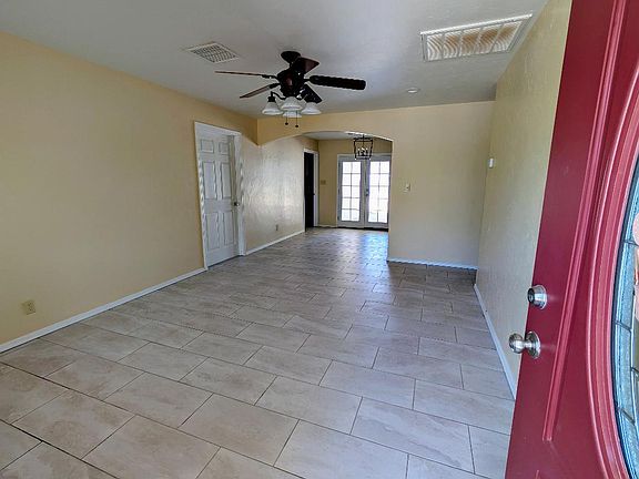 4th image of 1073 Miss Bev Ave