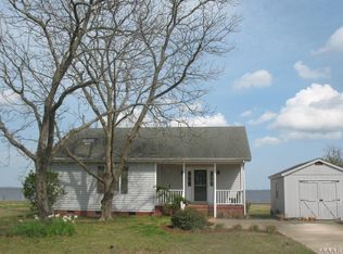 157 S Waterlily Rd, Coinjock, NC 27923