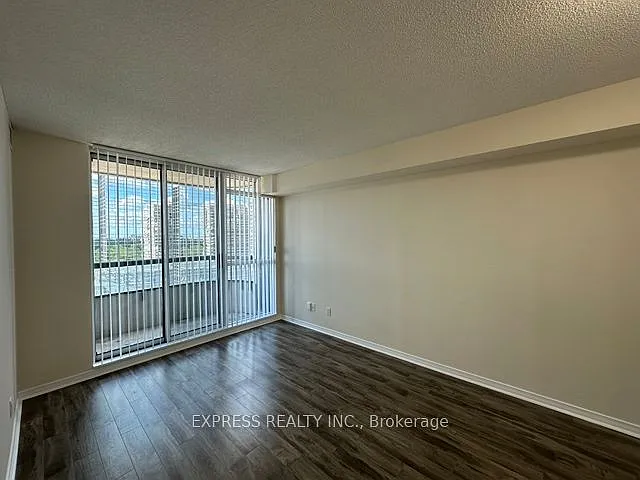 8 Hillcrest Ave #905 — Photo 11