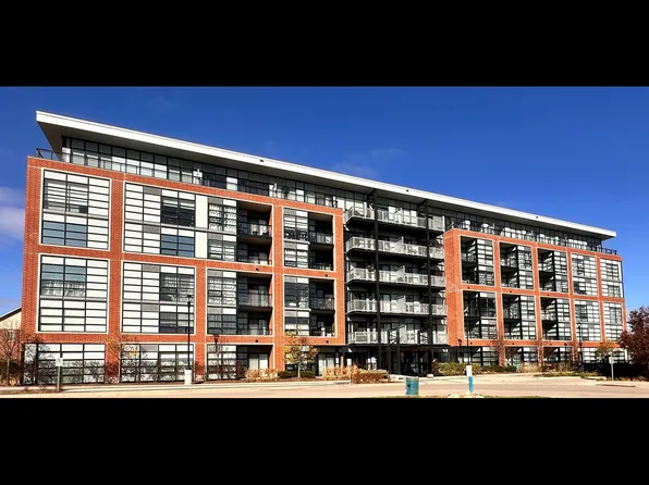 15 Prince Albert Blvd #319, Kitchener, ON N2H 0C2